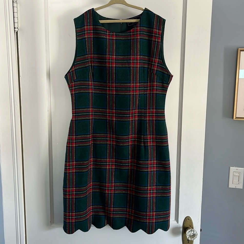 Christmas wrapper dress gently used lovely and lined